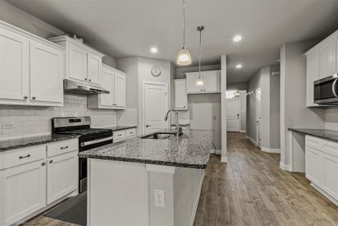 613 Heartland Drive Glenn Heights TX 75154