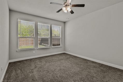613 Heartland Drive Glenn Heights TX 75154
