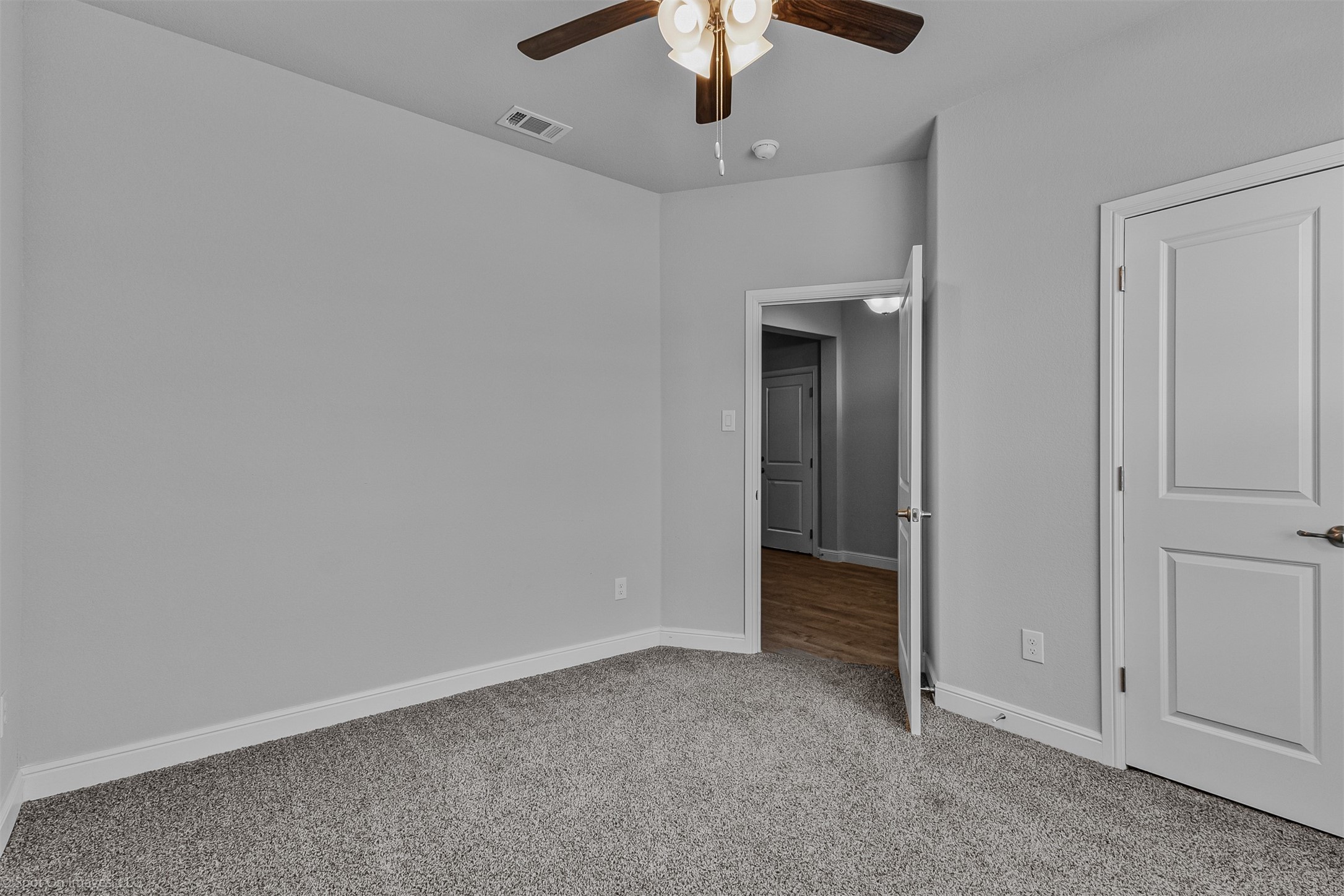 613 Heartland Drive Glenn Heights TX 75154