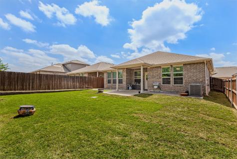 613 Heartland Drive Glenn Heights TX 75154
