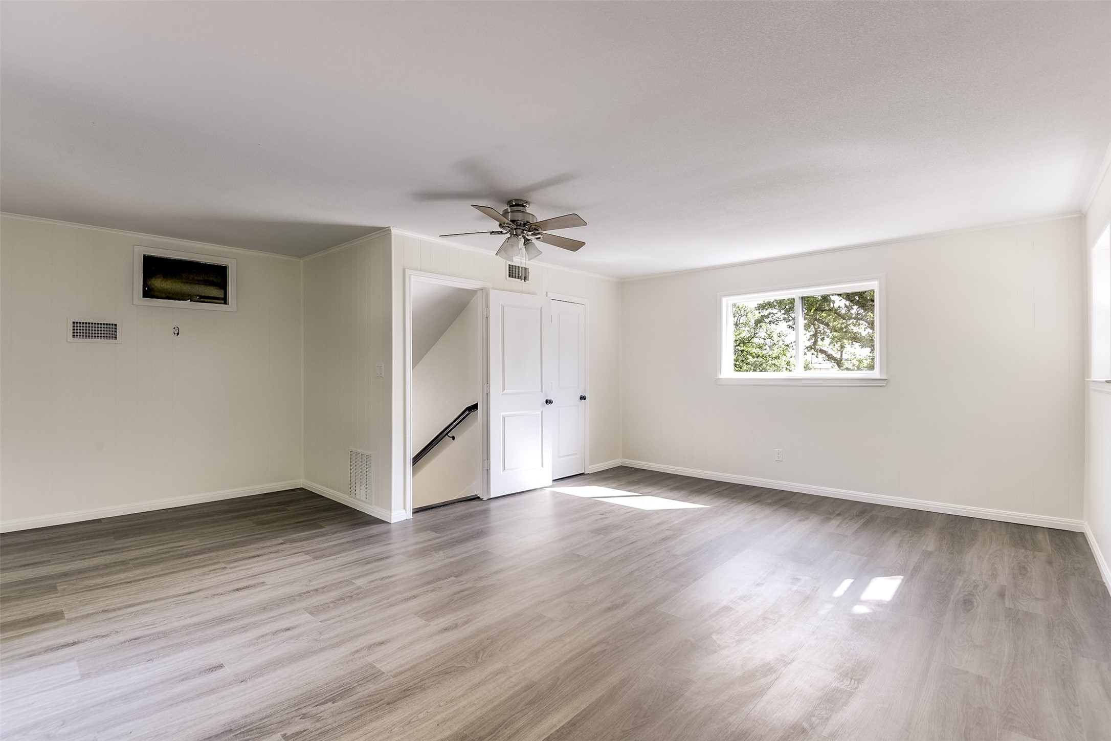 258 Somerset Terrace Bedford TX 76022