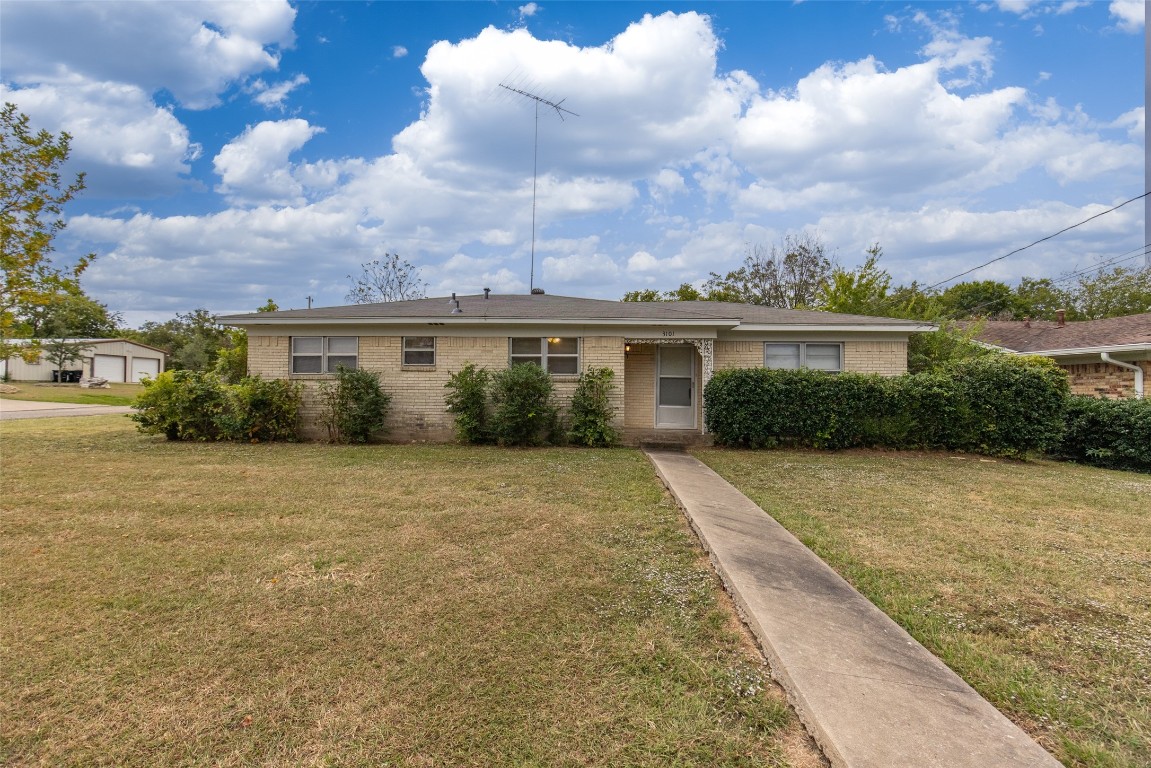 3101 Eastland Avenue Greenville TX 75402