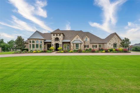 1450 Waterstone Cross Roads TX 76227
