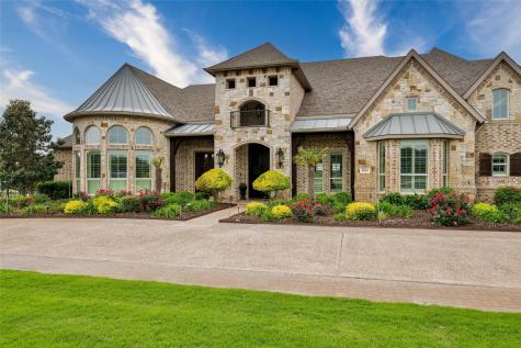 1450 Waterstone Cross Roads TX 76227