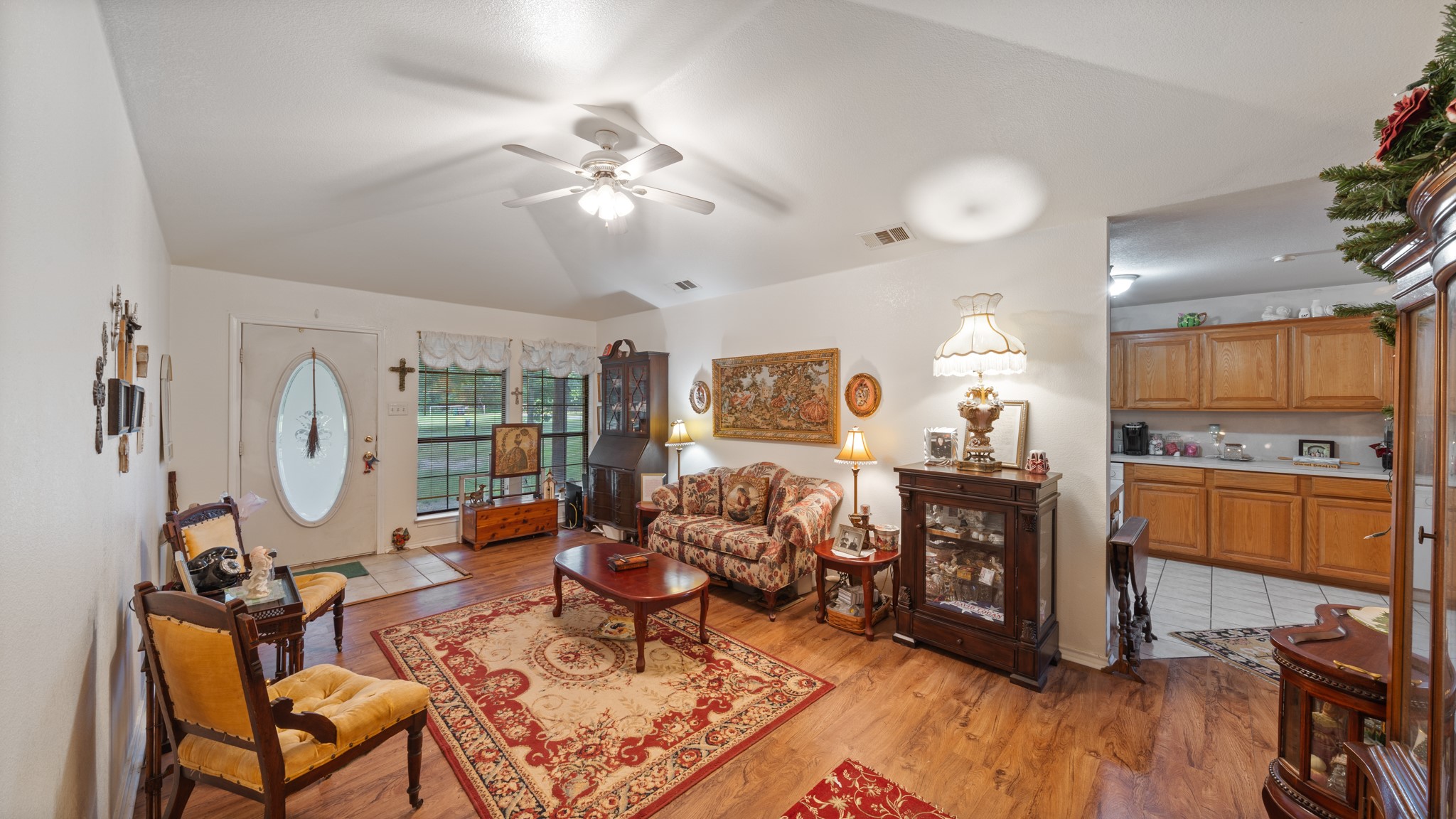 19531 County Road 4056 Kemp TX 75143