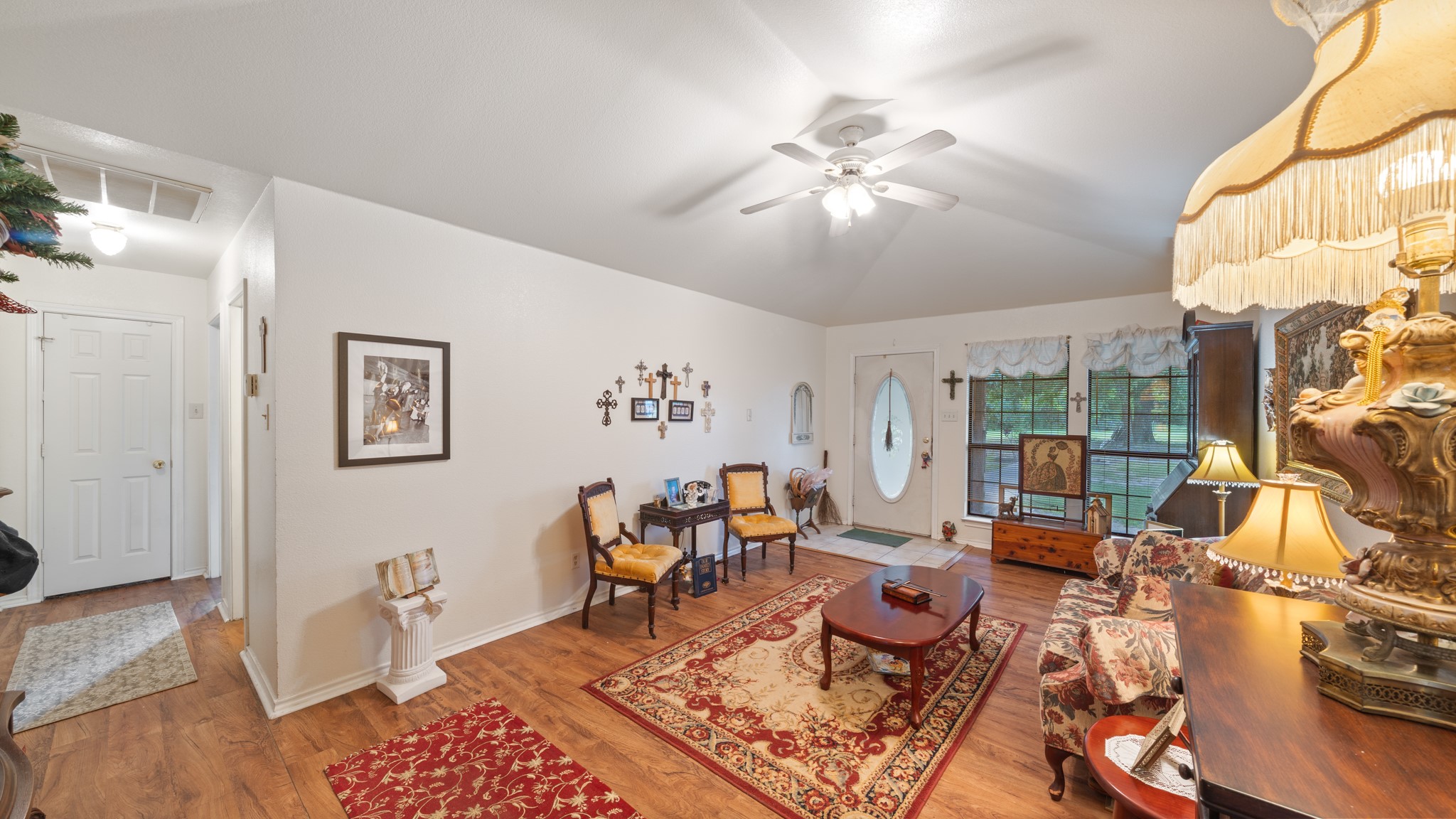 19531 County Road 4056 Kemp TX 75143