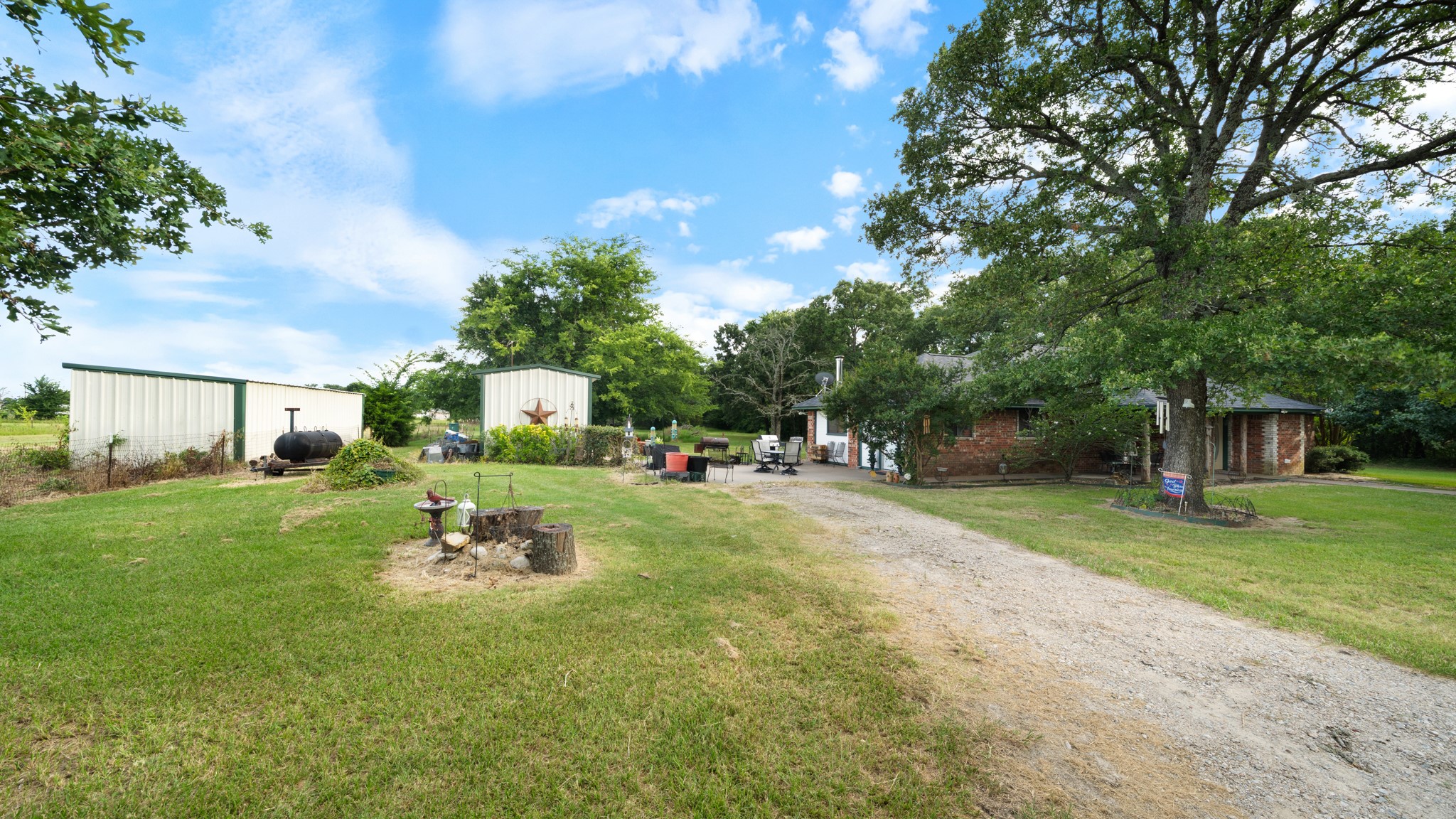 19531 County Road 4056 Kemp TX 75143