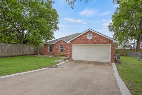 208 W Black Oak Lane Fate TX 75087