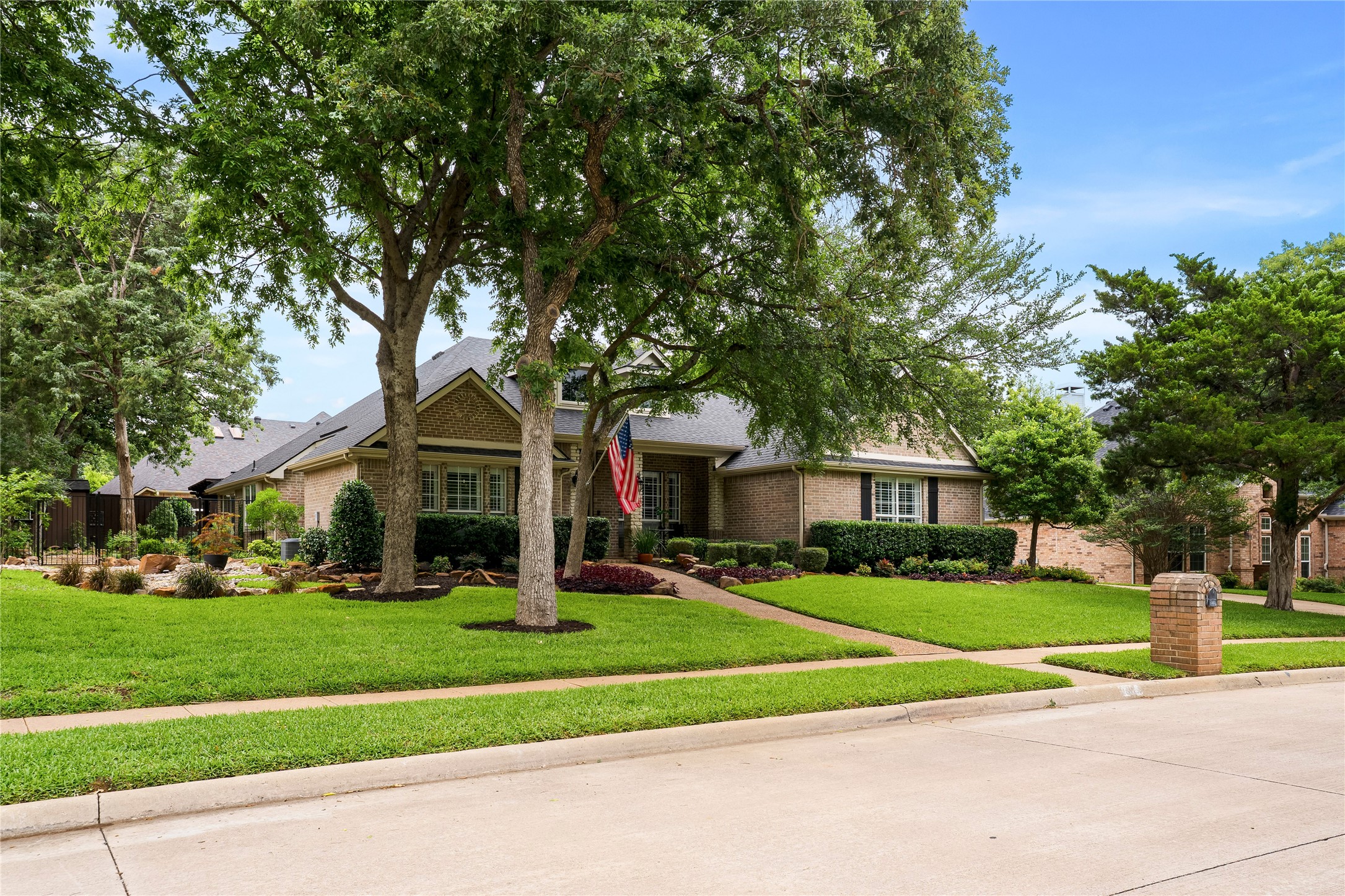 1909 Whitehall Drive Corinth TX 76210
