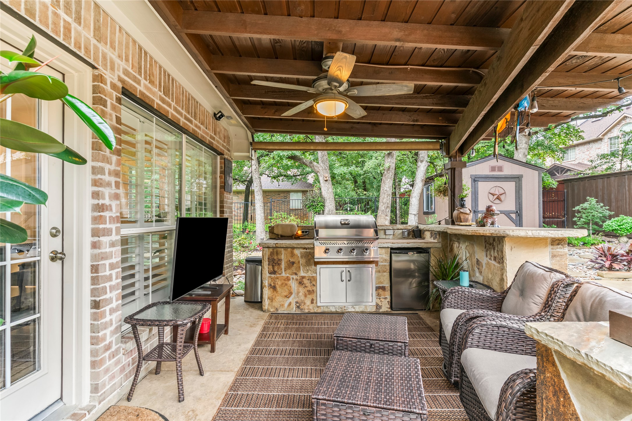 1909 Whitehall Drive Corinth TX 76210