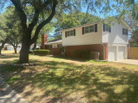 5132 Bob Drive North Richland Hills TX 76180