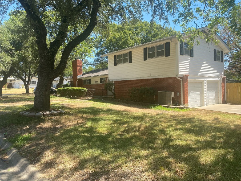 5132 Bob Drive North Richland Hills TX 76180