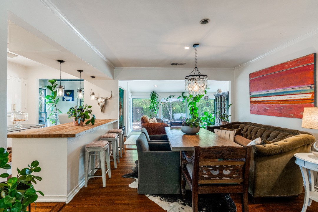 5305 Nakoma Dallas TX 75209