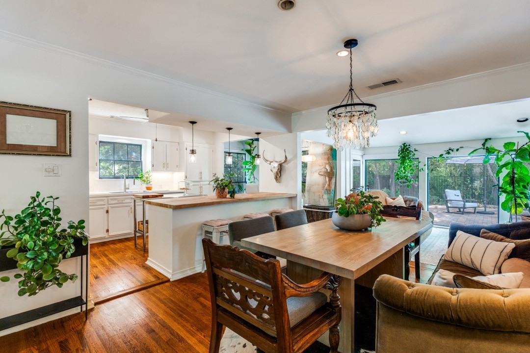 5305 Nakoma Dallas TX 75209
