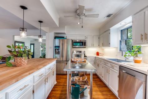 5305 Nakoma Dallas TX 75209