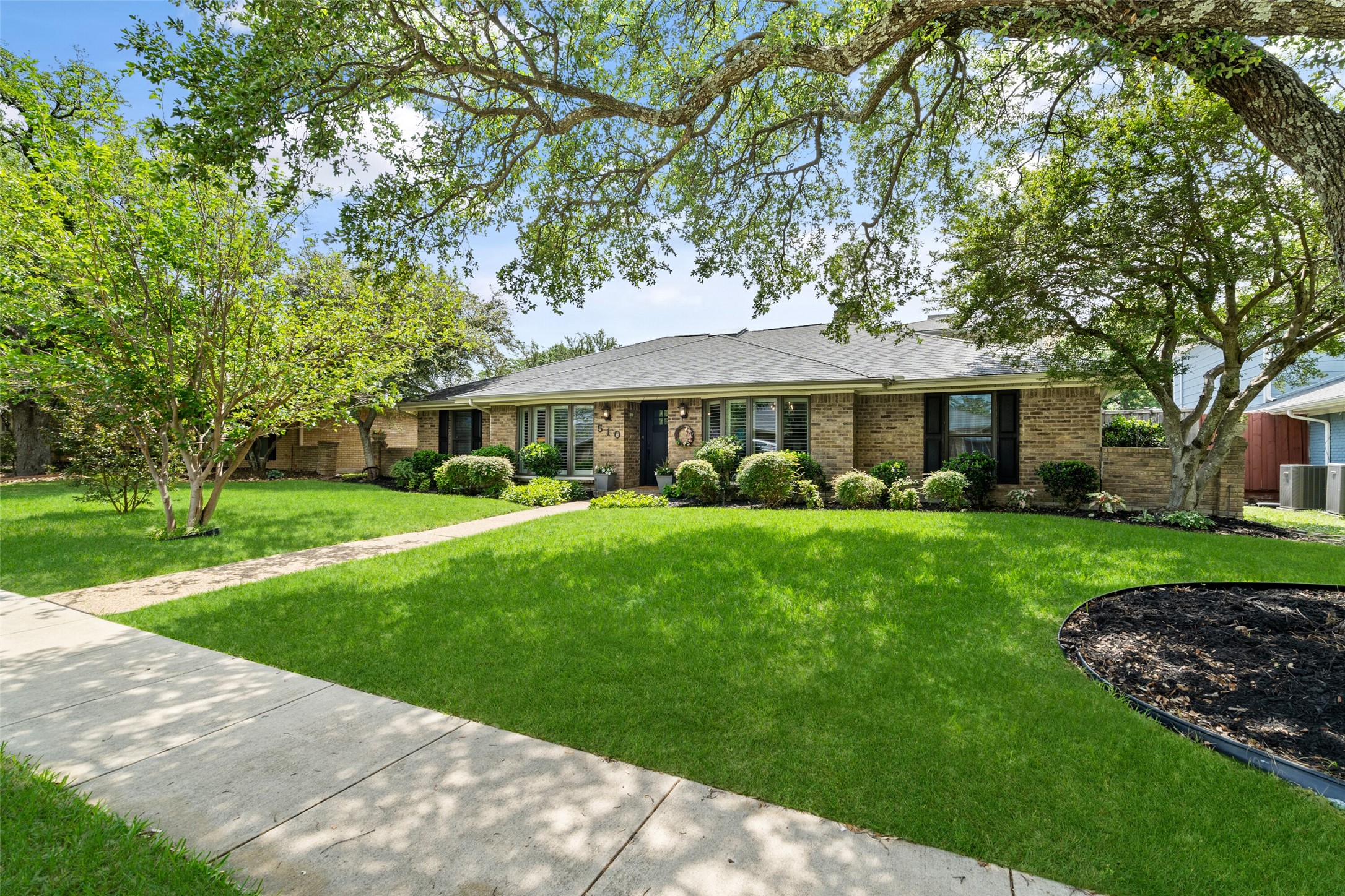 510 Sheffield Drive Richardson TX 75081