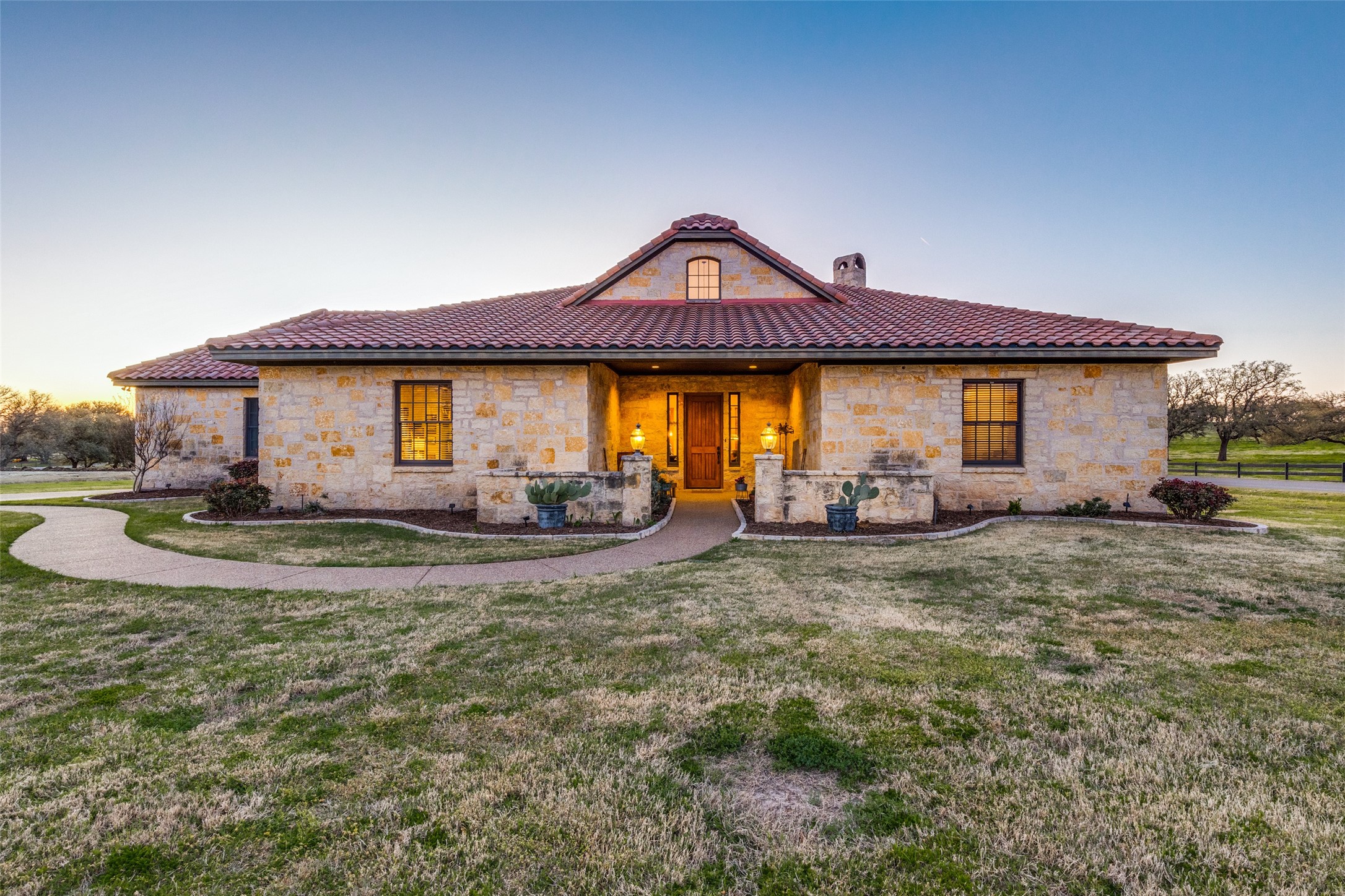 100 Trace Drive Weatherford TX 76087