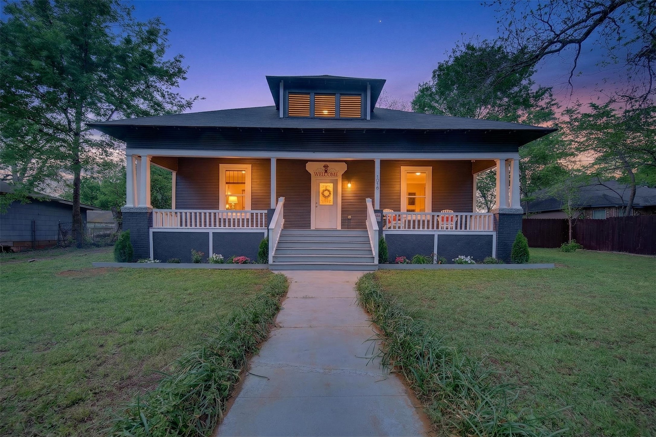909 N Howard Street Palestine TX 75801