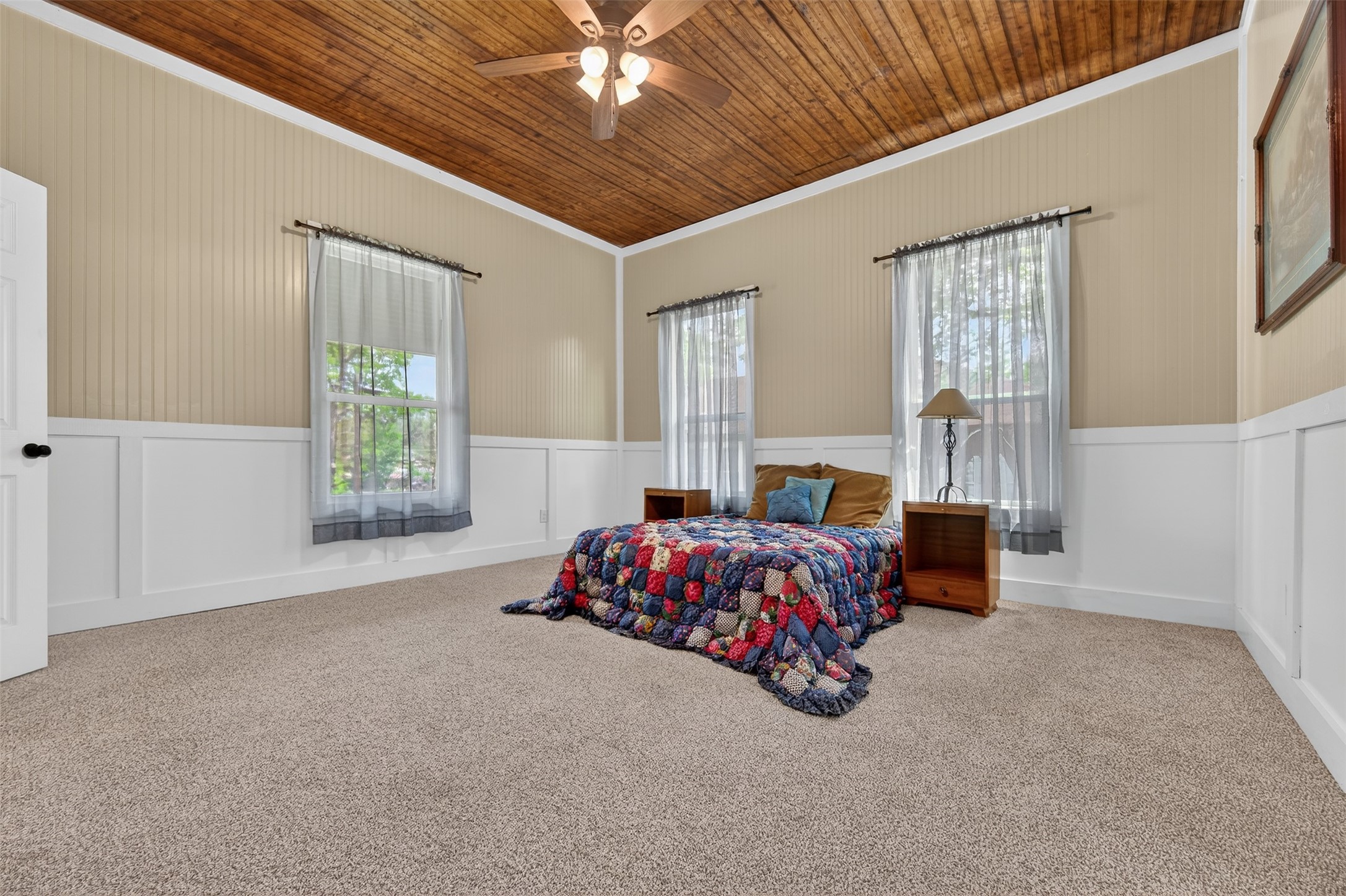 909 N Howard Street Palestine TX 75801