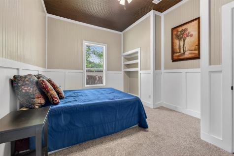 909 N Howard Street Palestine TX 75801