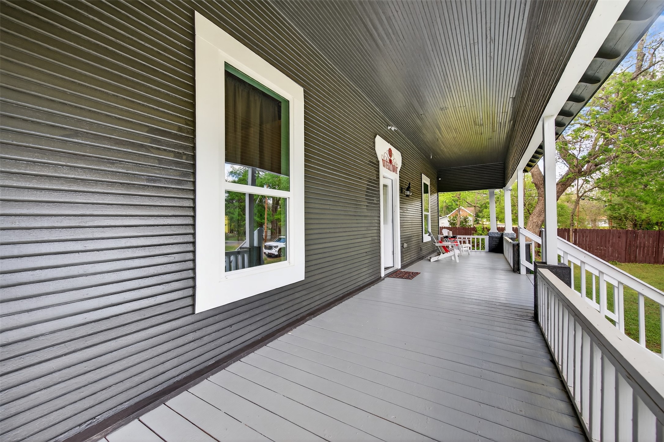 909 N Howard Street Palestine TX 75801
