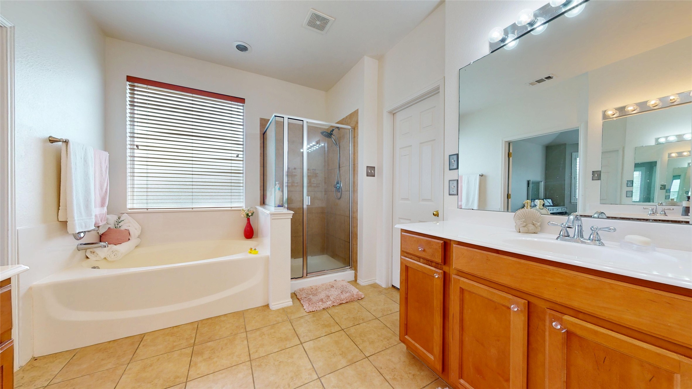 5848 Somerton Drive Grand Prairie TX 75052