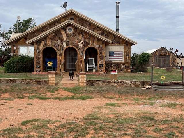 758 County Road 317 Rotan TX 79546