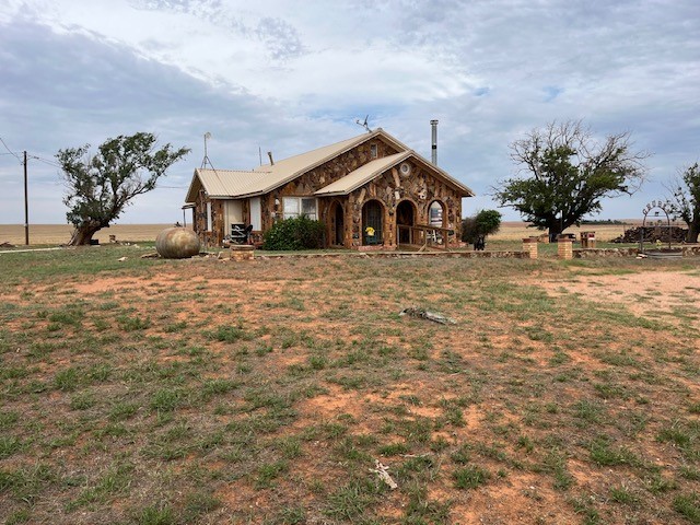 758 County Road 317 Rotan TX 79546