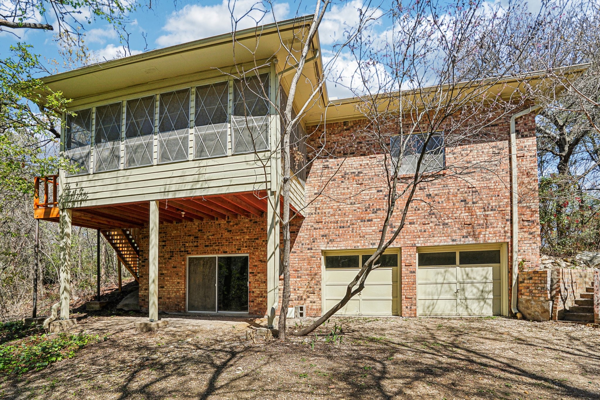 1215 Hill City Drive Duncanville TX 75116