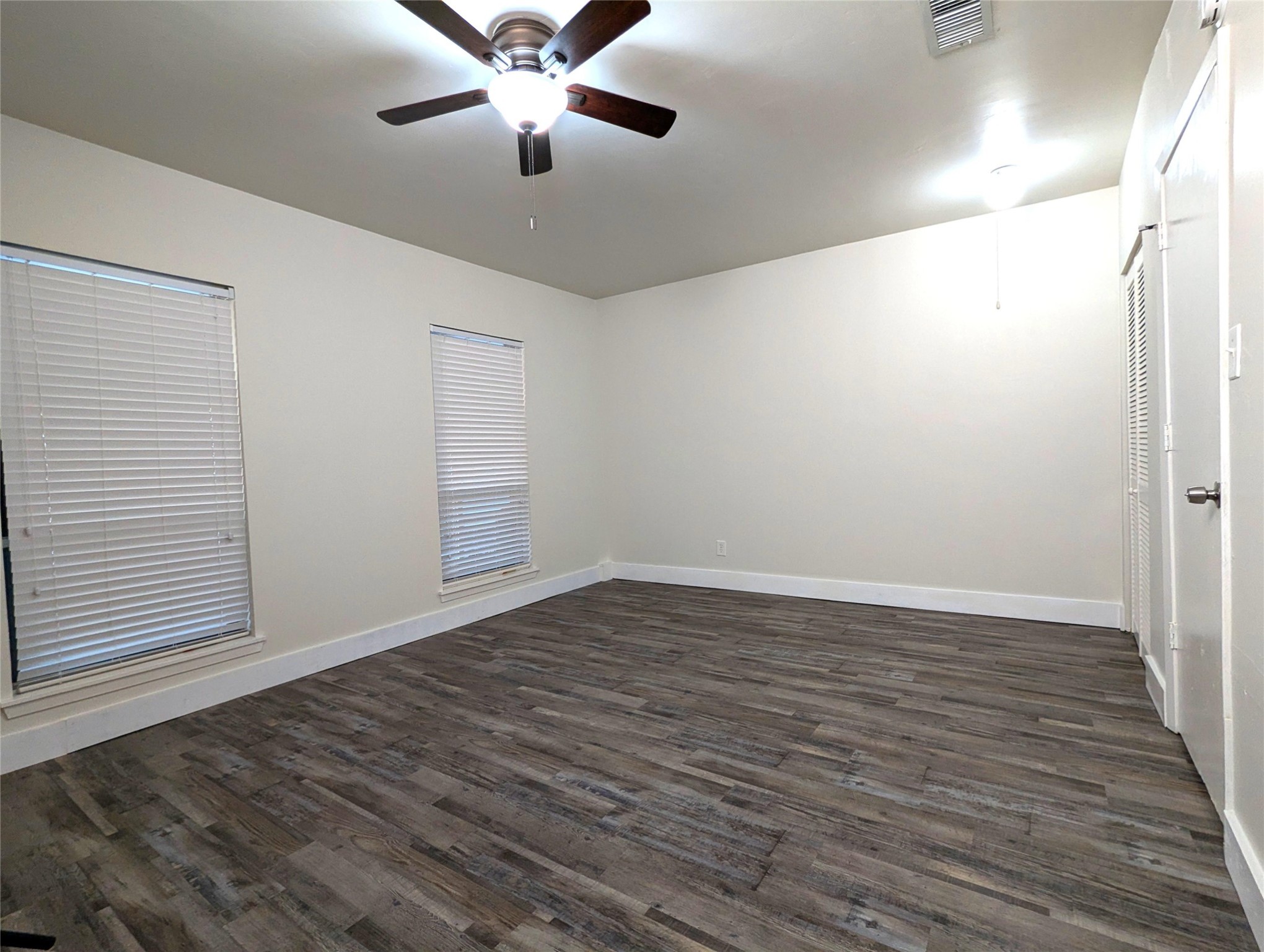 142 Price Drive Lewisville TX 75067