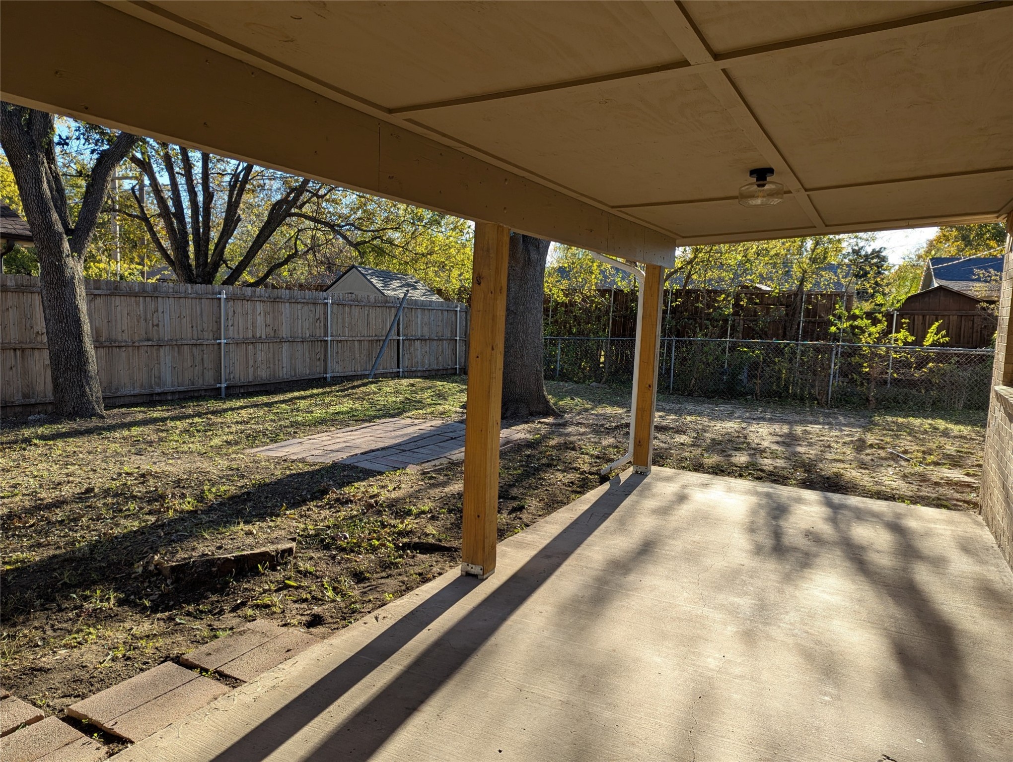 142 Price Drive Lewisville TX 75067
