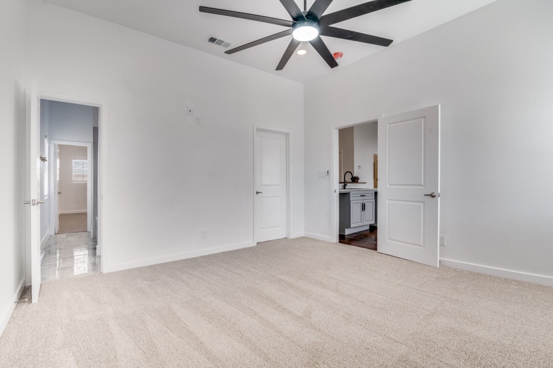 610 Tyler Street Ennis TX 75119