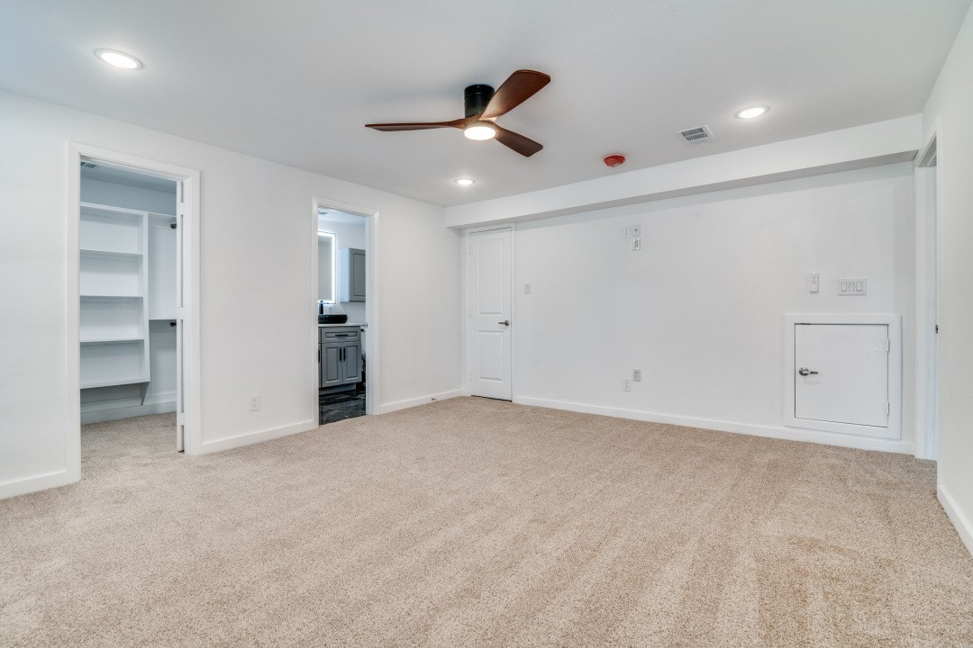 610 Tyler Street Ennis TX 75119
