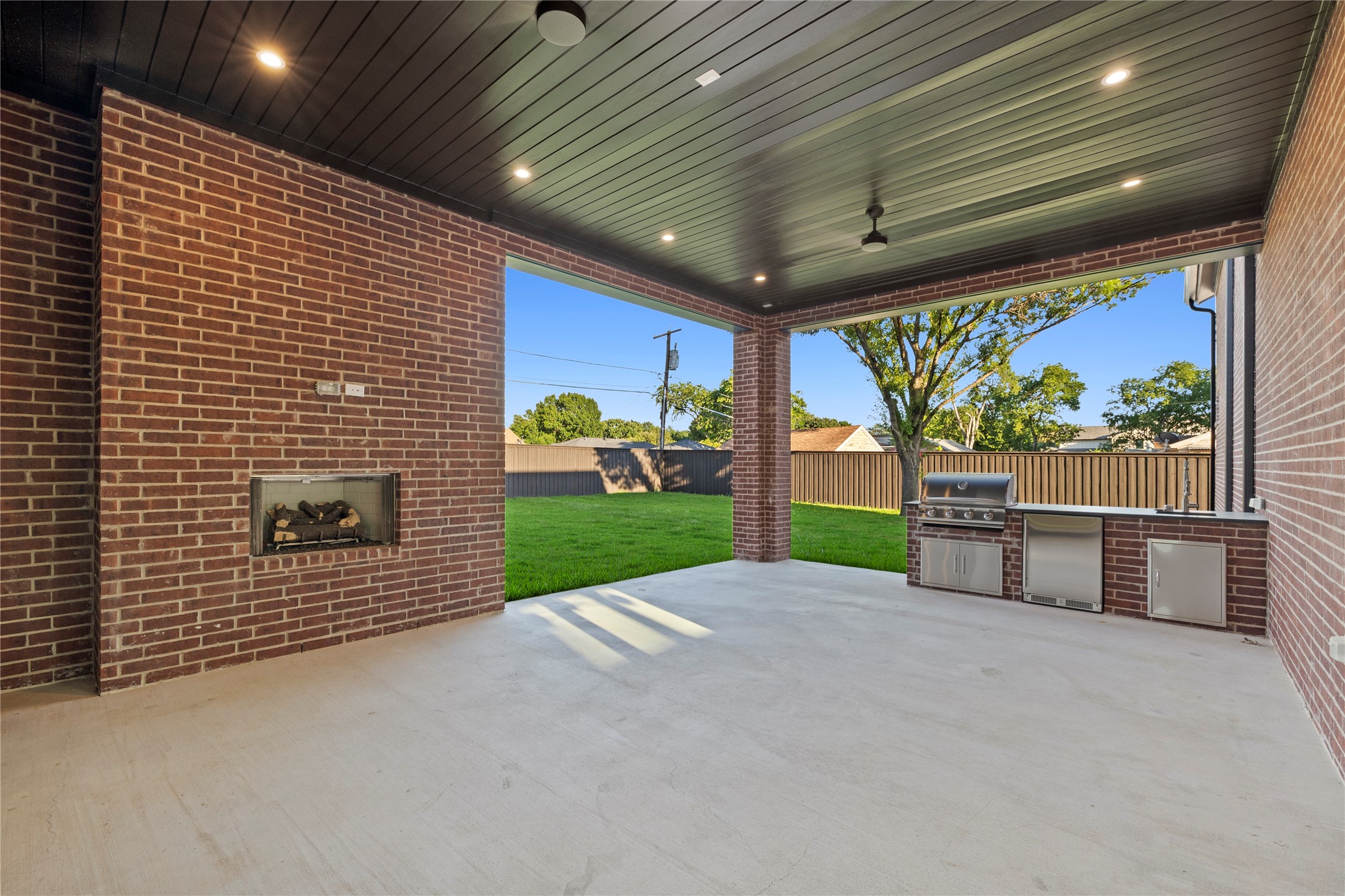 3888 Walnut Hill Lane Dallas TX 75229