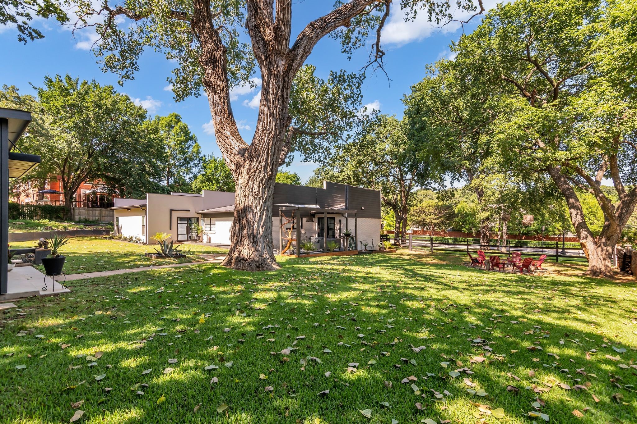 3449 Wt Parr Road W Grapevine TX 76051
