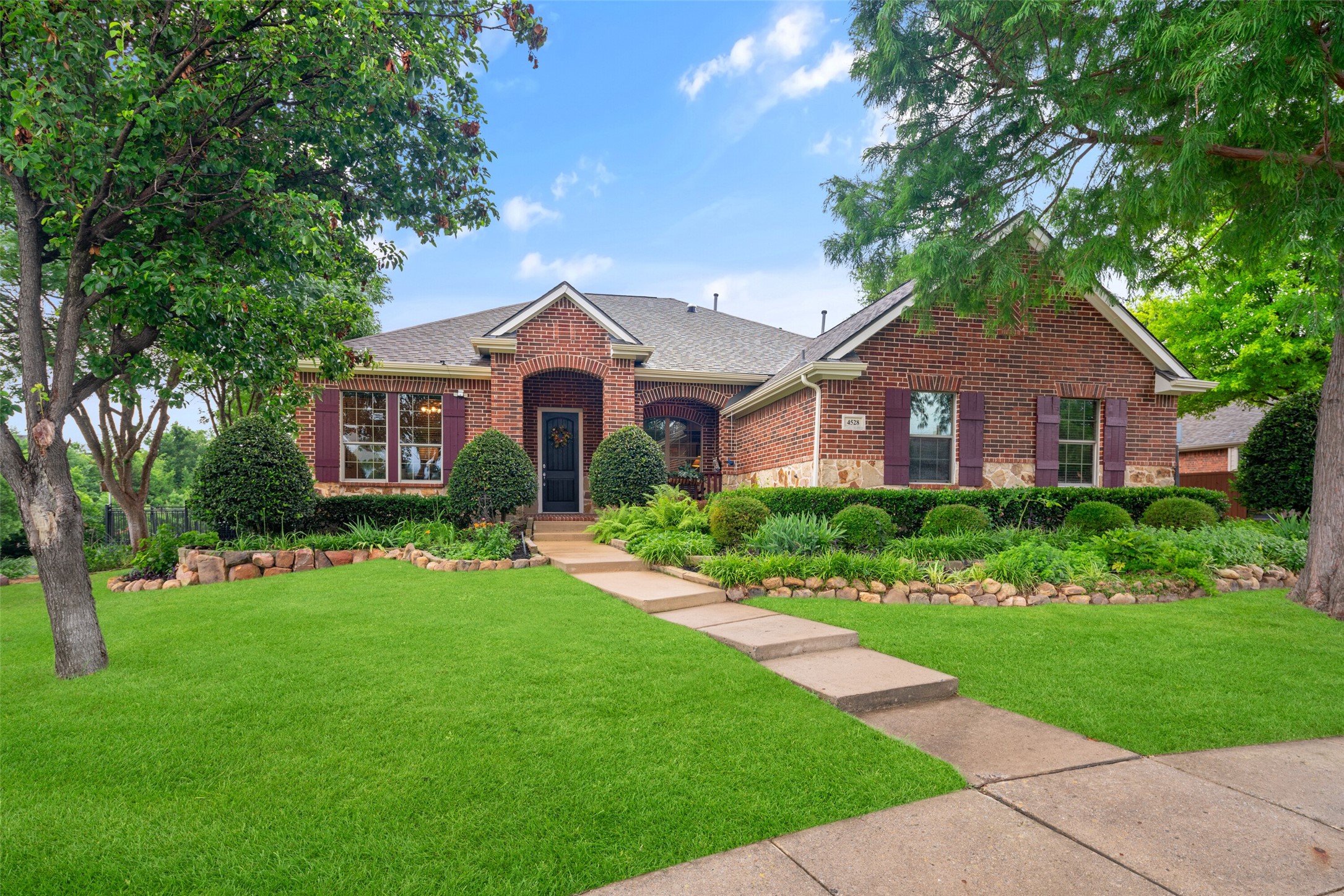 4528 Forest Glen Court Sachse TX 75048