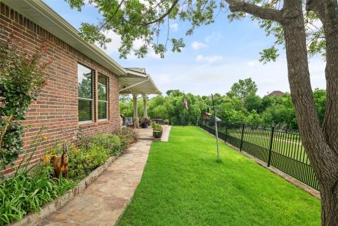 4528 Forest Glen Court Sachse TX 75048