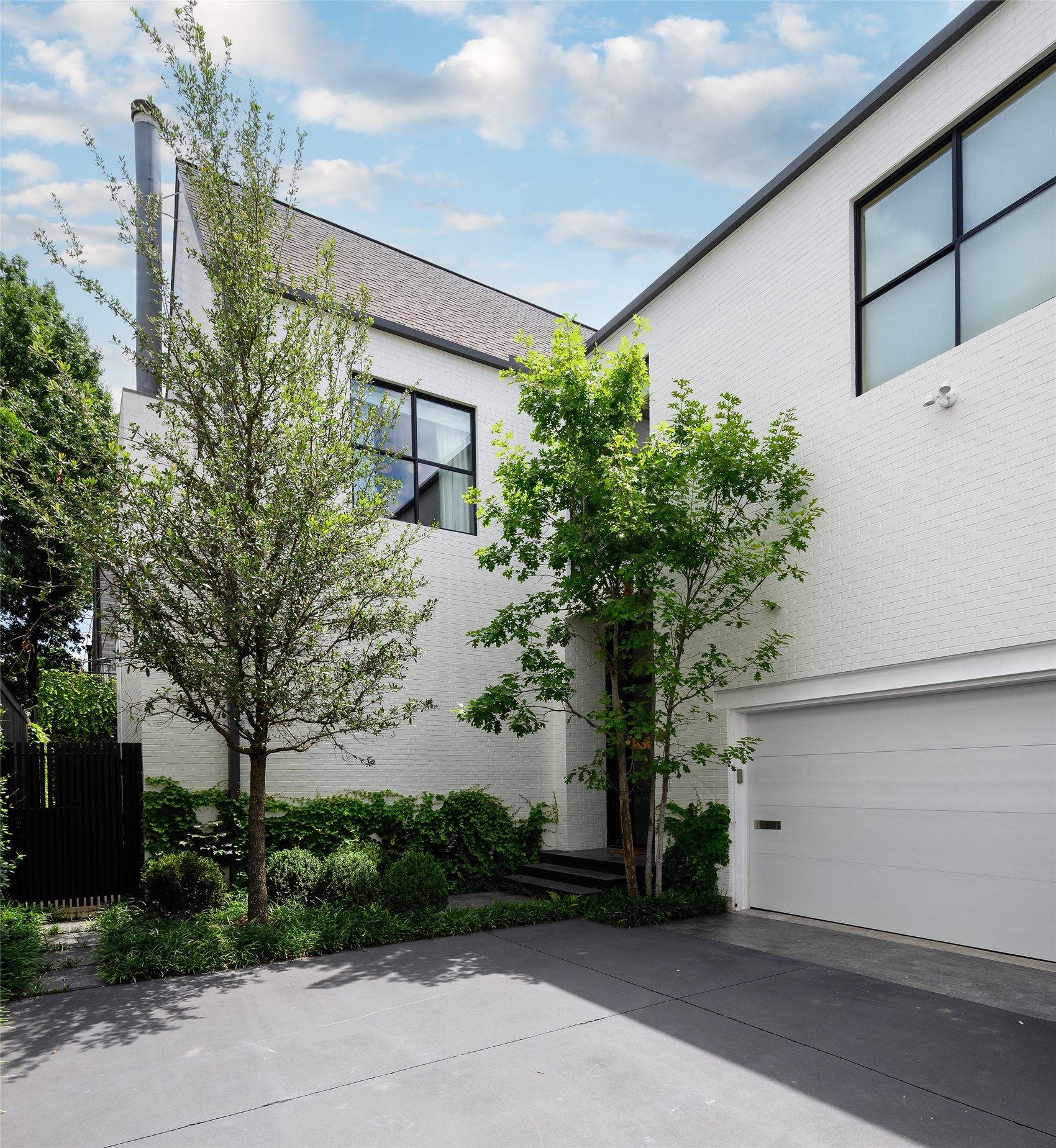 3511 Springbrook Street Dallas TX 75205