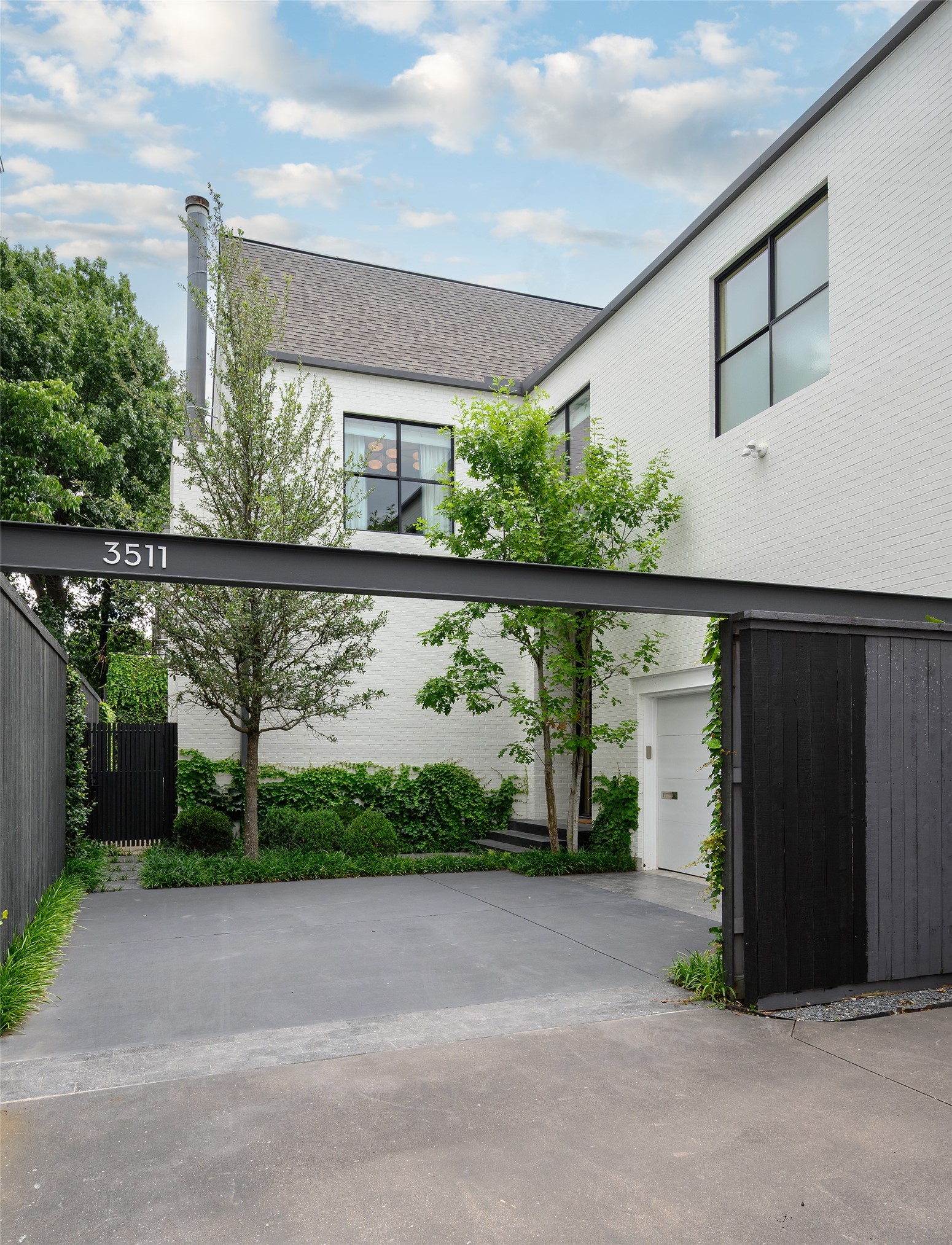 3511 Springbrook Street Dallas TX 75205