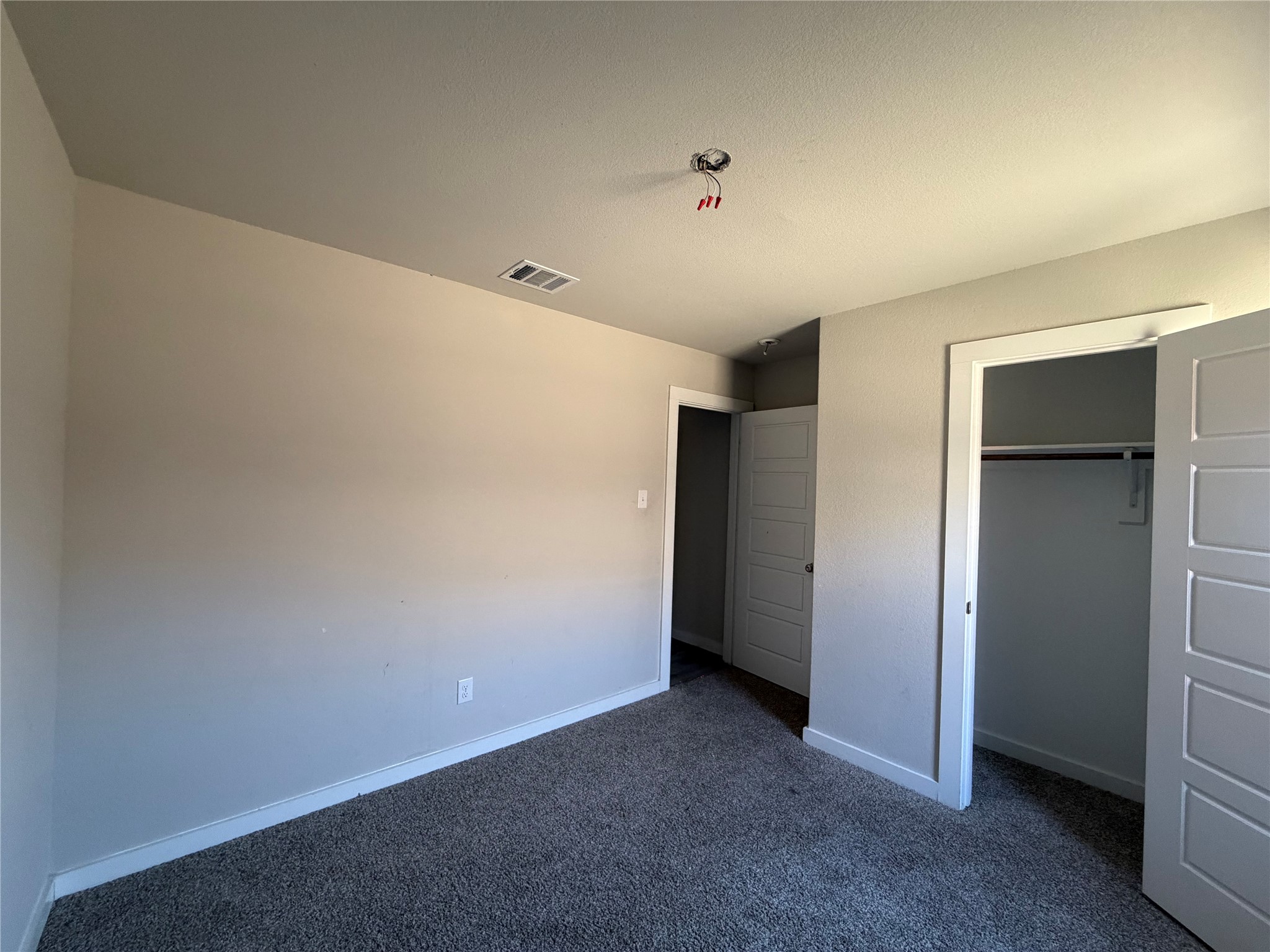 820 Lakeview Drive Alvarado TX 76009
