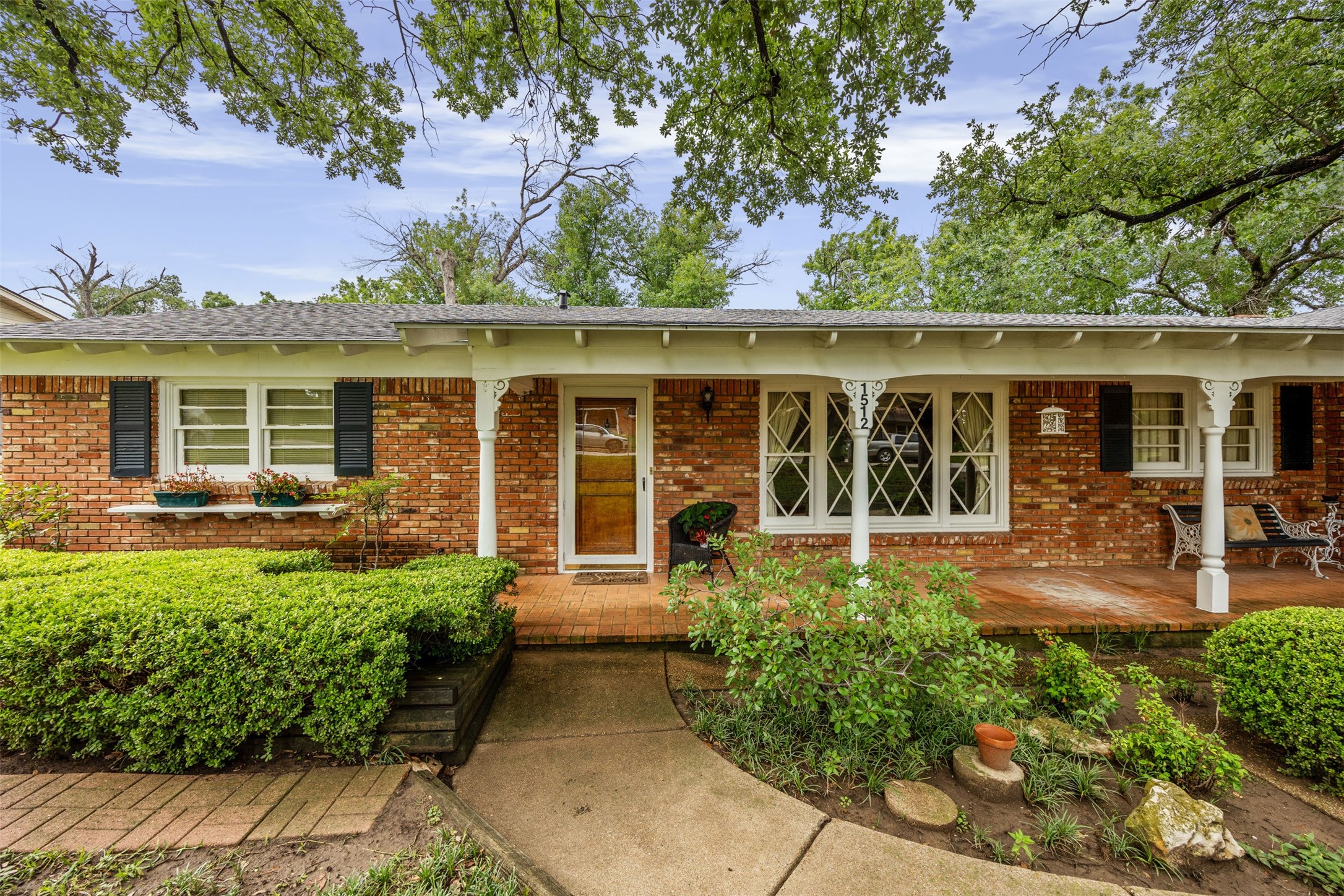 1512 Weiler Boulevard Fort Worth TX 76112