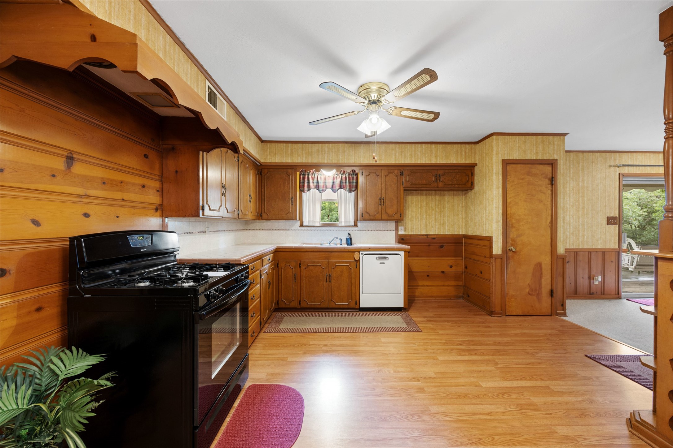 1512 Weiler Boulevard Fort Worth TX 76112