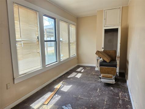 216 E Pecan Street Bangs TX 76823