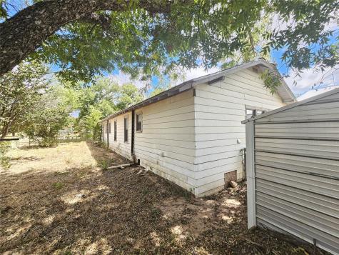 216 E Pecan Street Bangs TX 76823