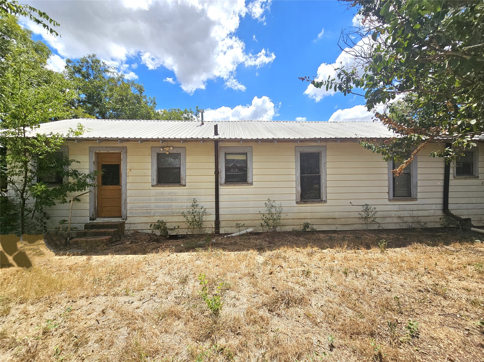216 E Pecan Street Bangs TX 76823