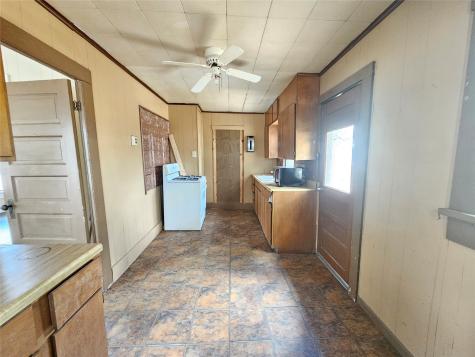 216 E Pecan Street Bangs TX 76823
