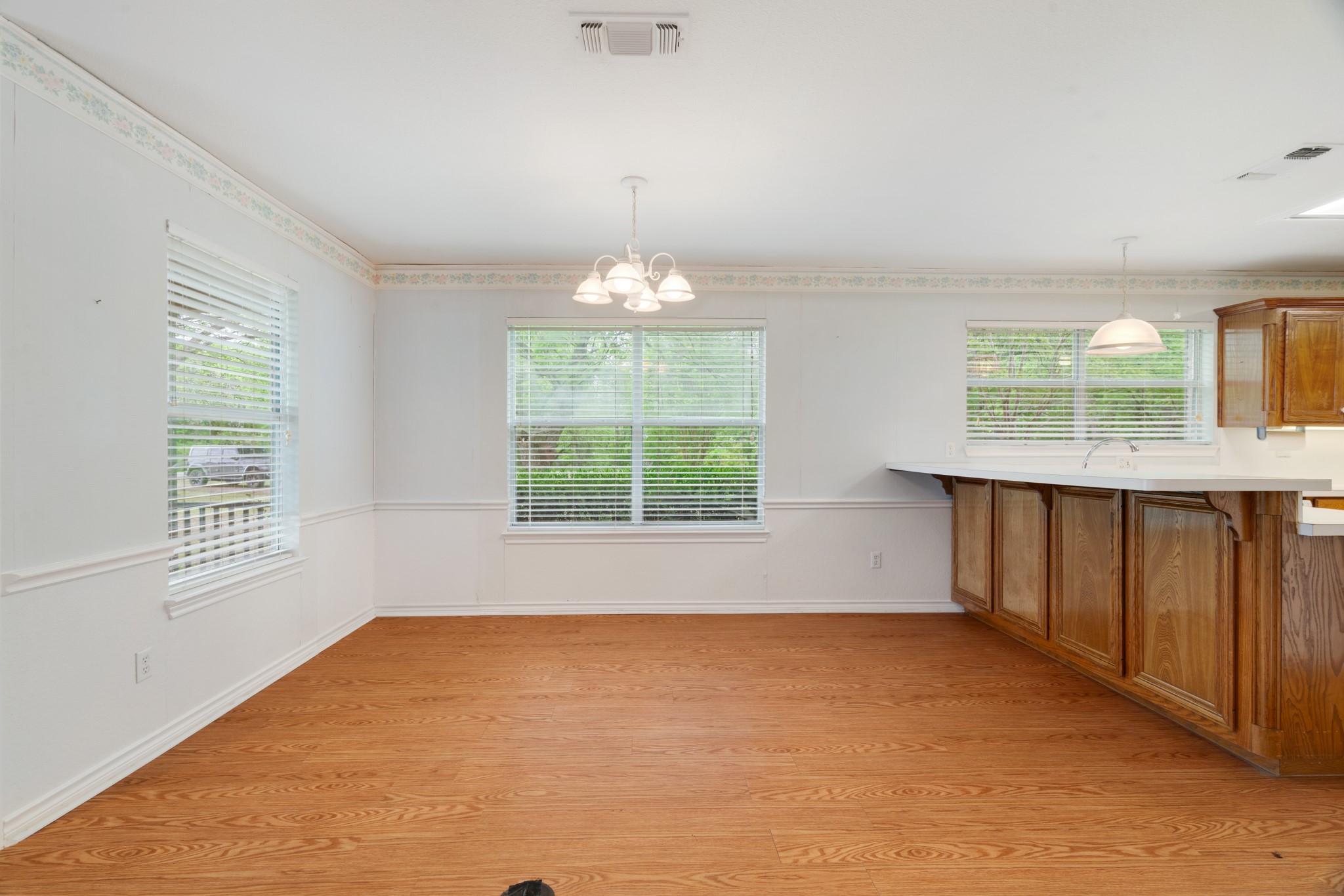 7757 Farm Road 137 Paris TX 75460