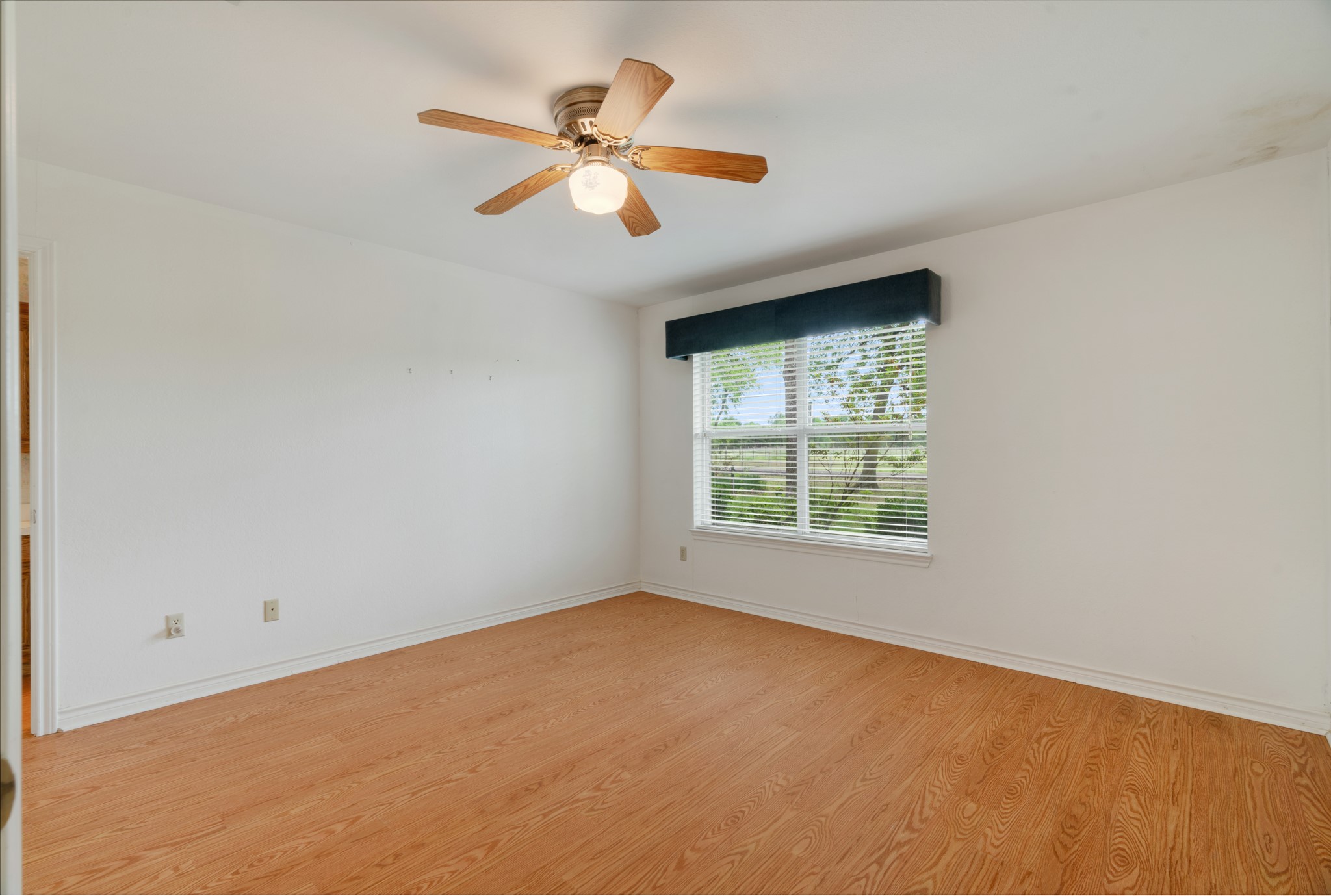 7757 Farm Road 137 Paris TX 75460