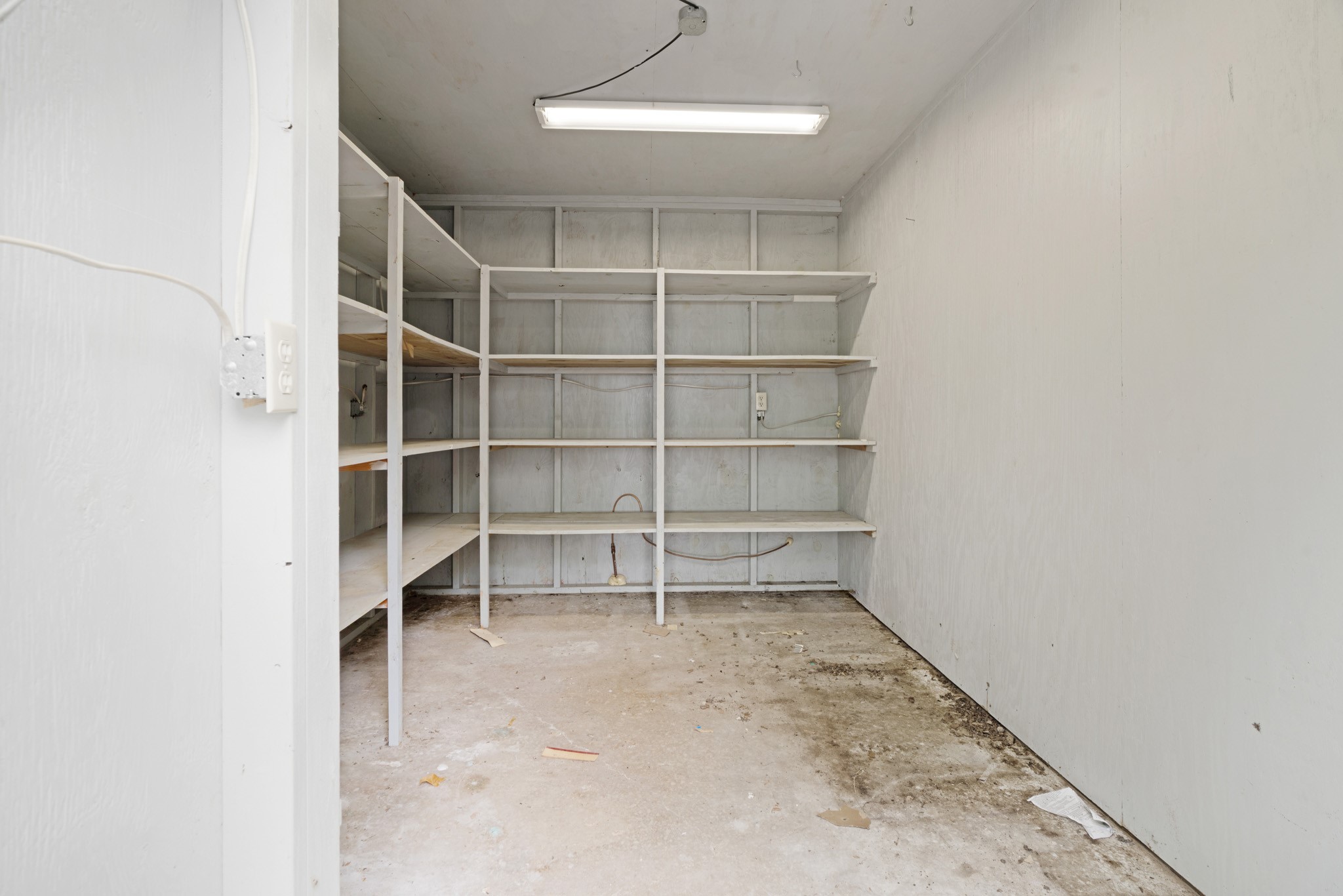 7757 Farm Road 137 Paris TX 75460