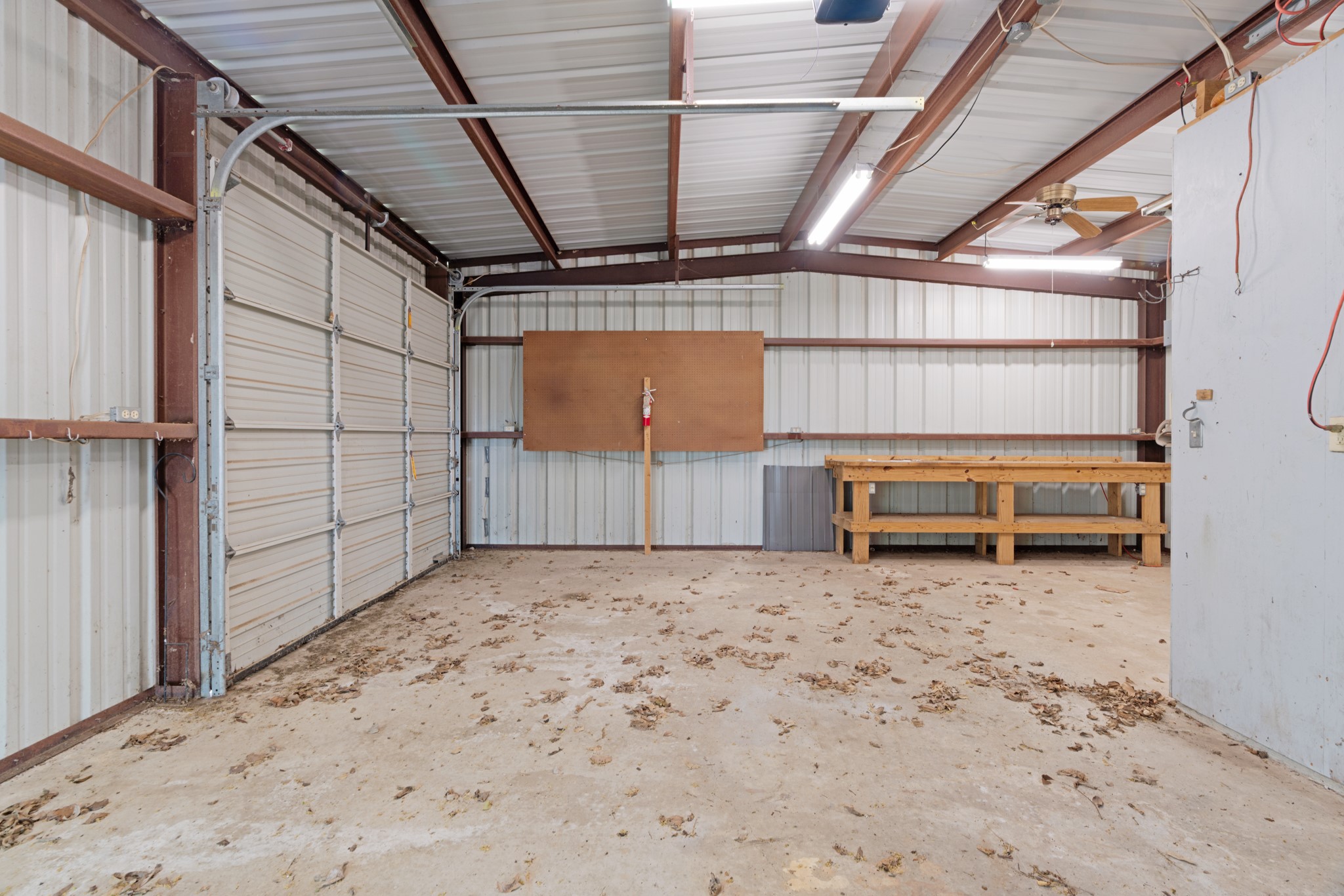 7757 Farm Road 137 Paris TX 75460